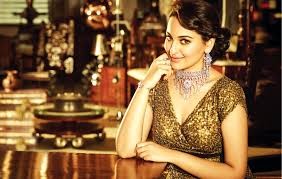 Sonakshi Sizzles In New Film ‘Holiday’